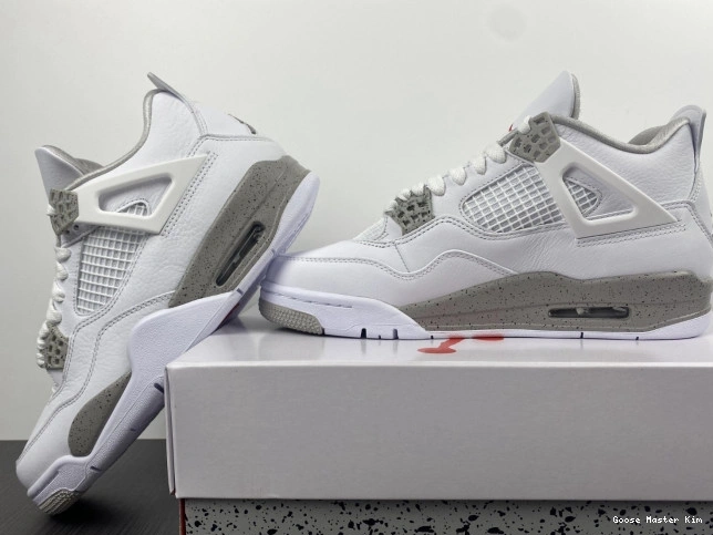 4 Retro Jordan Oreo White (2021) CT8527-100 0708